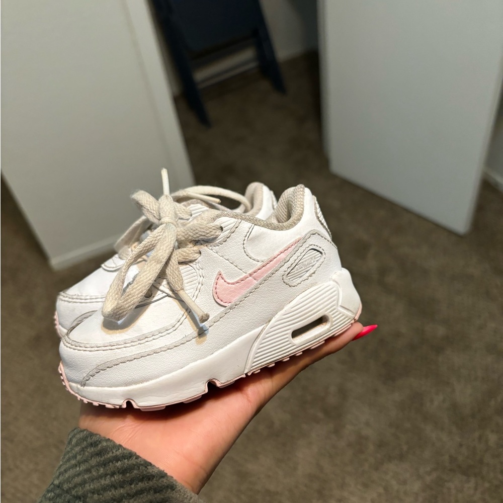 Used Toddler 6c air maxes